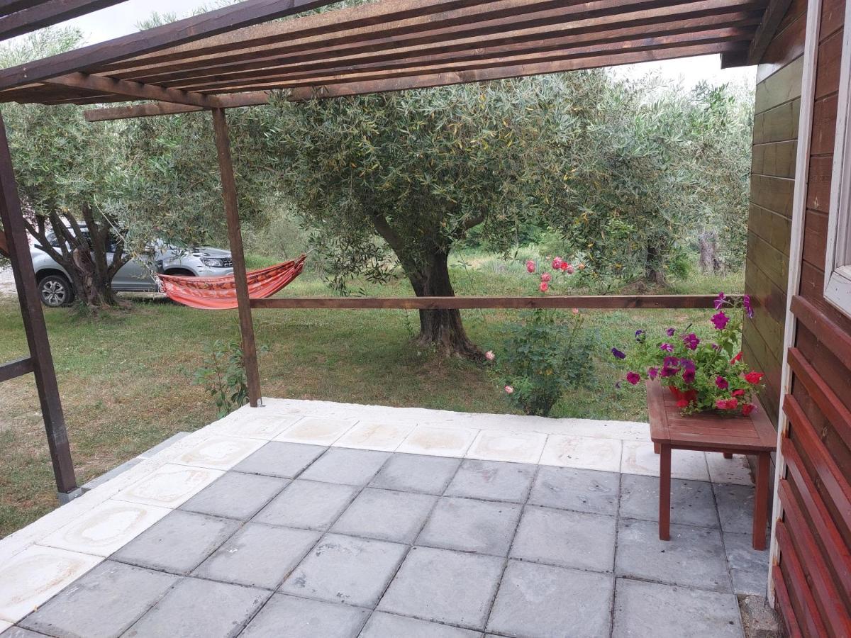 Holiday Home Matthaeus Am Corfutrail, Ferienoase Im Olivenhain 3 Km Zum Meer Janádesz Kültér fotó
