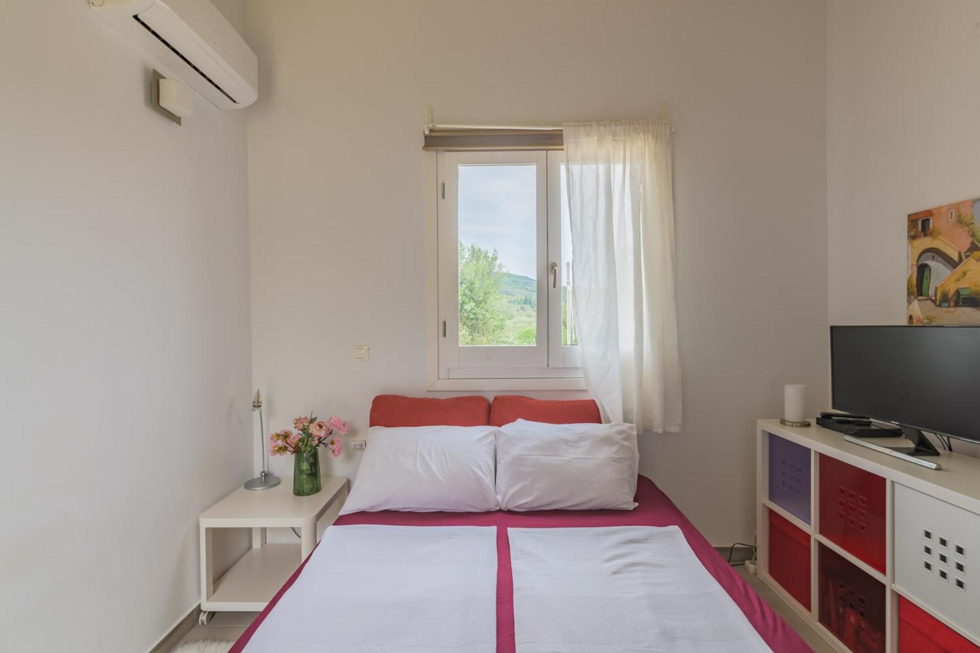 Holiday Home Matthaeus Am Corfutrail, Ferienoase Im Olivenhain 3 Km Zum Meer Janádesz Kültér fotó